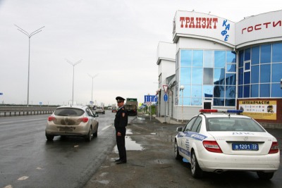 На трассе Тюмень-Ханты-Мансийск проверят водителей