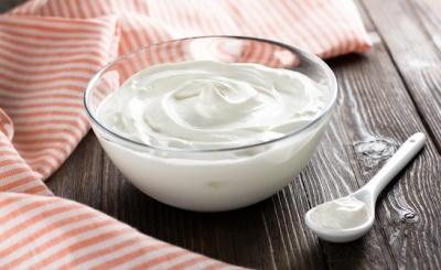 Приготовление йогурта в домашних условиях, описание рецепта, фото