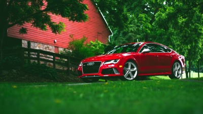 Красный Audi RS7 обои и фото